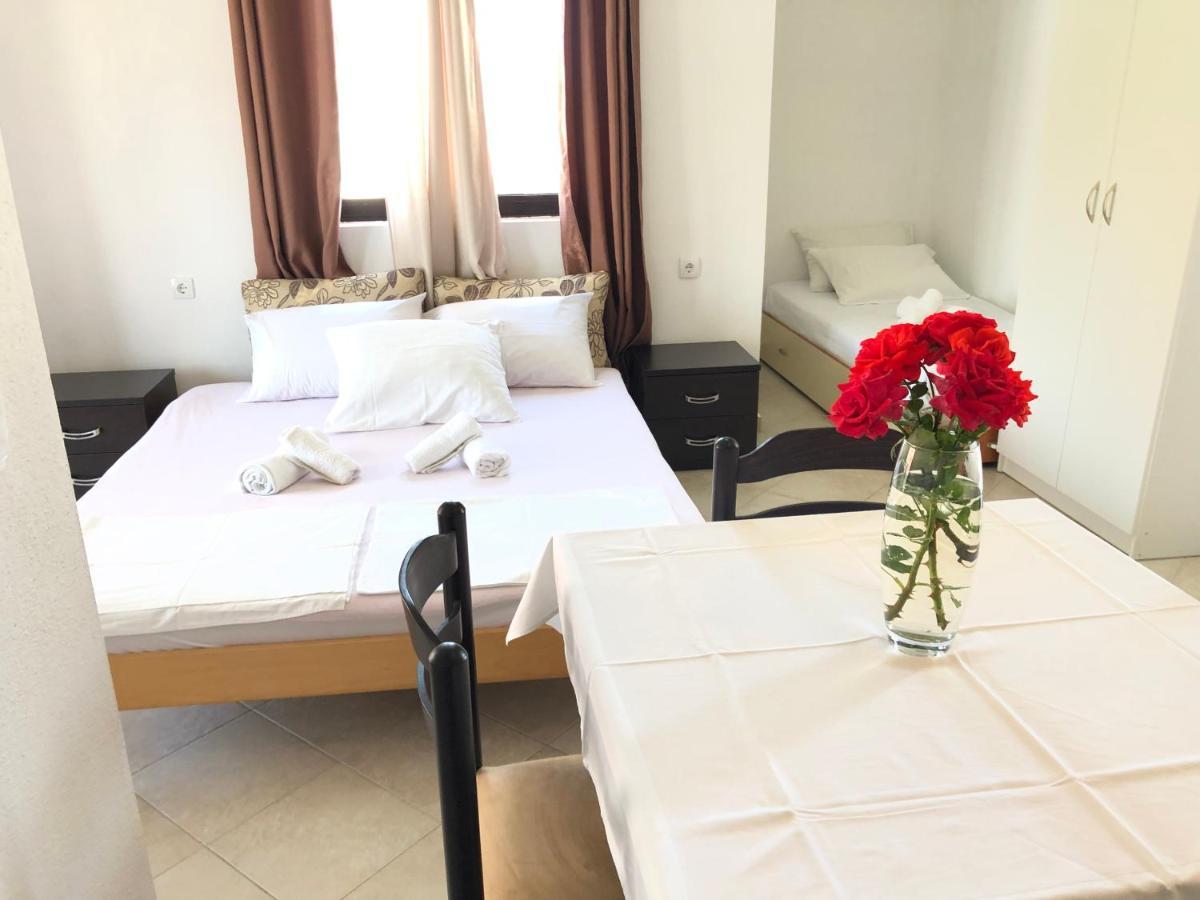 Apartments Radosevic Ulcinj Bagian luar foto
